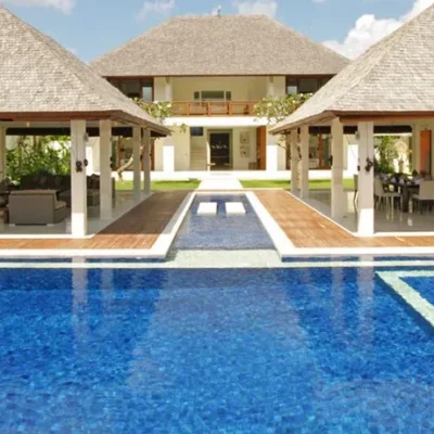 01-Villa Asante – The villa and pool Villa Asante - Villa Gallery