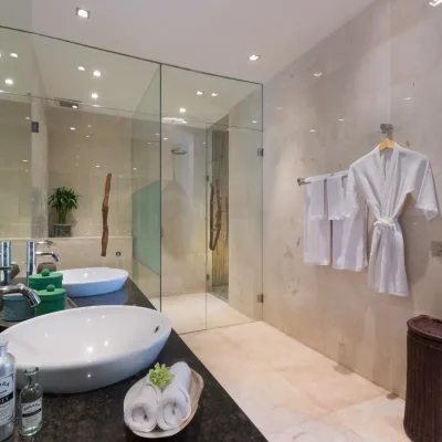 Eshara III – Shower room Villa Eshara Complex - Villa Gallery