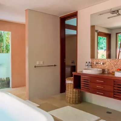 The Anandita – Ensuite bathroom design Villa Anandita - Villa Gallery