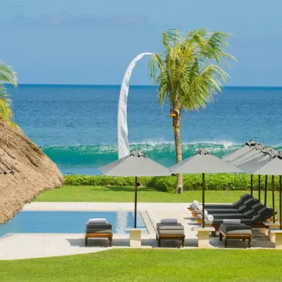 9. Atas Ombak – Pool chairs Villa Atas Ombak - Villa Gallery