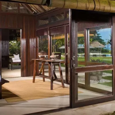 Atas-Ombak-23-Bungalow-Bed-1- Villa Atas Ombak - Villa Gallery