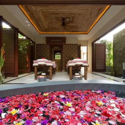 025 Kaba Kaba Estate – Outdoor spa room bath Villa Kaba Kaba Estate - Villa Gallery