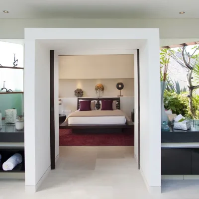07-The Layar – 3 bedroom – Bedroom and bathroom The Layar Villa Nine - Villa Gallery