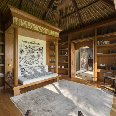 26-Kaba Kaba Estate – Beringkit (master) bedroom sitting room Villa Kaba Kaba Estate - Villa Gallery