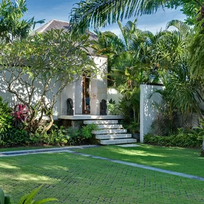 bendega-nui-entrance-to-one-bedrrom-suite Villa Bendega Complex - Villa Gallery
