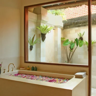 Villa-Cemara-Bathtub-ensuite Villa Cemara - Villa Gallery