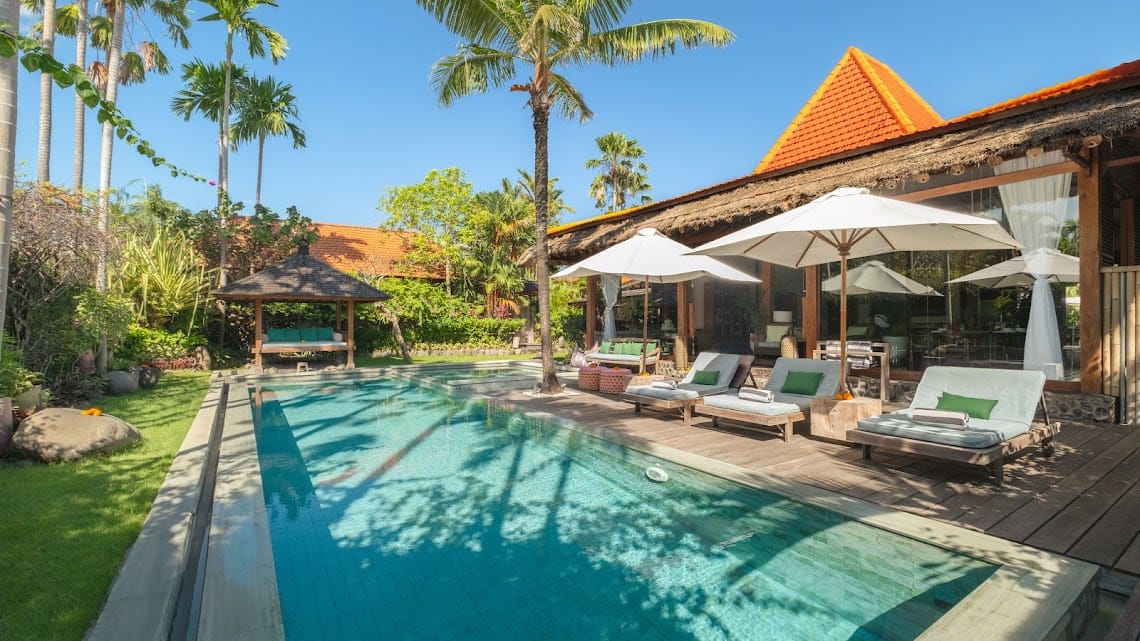 RDpool2 Villa Desa Roro Dua - Main Villa