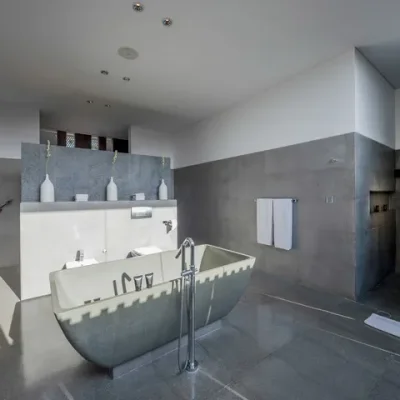 6. Villa Issi – Master bathroom Villa Issi - Villa Gallery