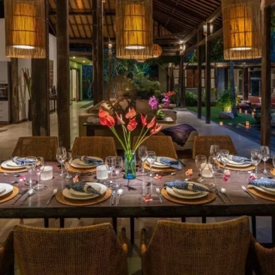 villa-crystal-castle-crystal-castle-gallery-55-dining-table-5d845a0fb2ebb Villa Crystal Castle Ubud - Villa Gallery