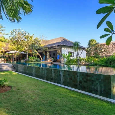 villa-emile-02-pool-day-e-5b29c05109f83 Villa Emile Bingin - Villa Gallery