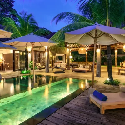 villa-emile-35-pool-deck-g-5b29c00f29da8 Villa Emile Bingin - Villa Gallery