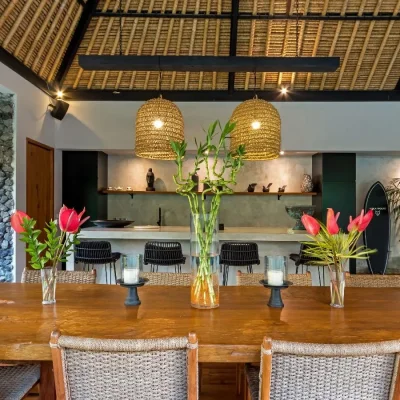 villa-wolfe-wolfe-dining-04-637f13fbd1b09 Villa Wolfe - Villa Gallery