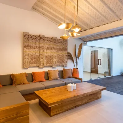 villa-lisabella-lisabella-living-03-62cd32d28304a Villa LisaBella - Villa Gallery