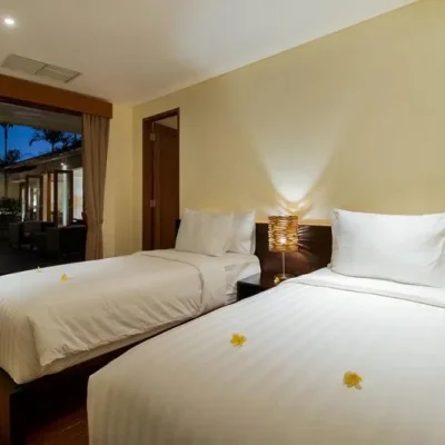 4e3 – Villa Josuloma Villa Josuloma - Villa Gallery
