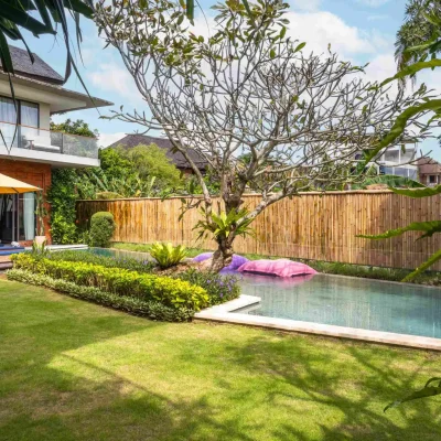Kimaya pool bamboo fence 4_11zon Bali Villa