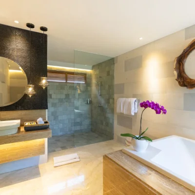 Villa Kimaya Guest House – Upper Floor Ensuite Bathroom Villa Kimaya - Villa Gallery