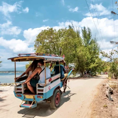 local-transport-on-indonesian-island-with-no-cars-gili-air-2048×1365 Villa Papaya House - Villa Gallery