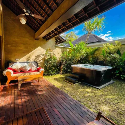 Hydrotherapy Pool Shambu_11zon Villa La Seminyak - Villa Gallery