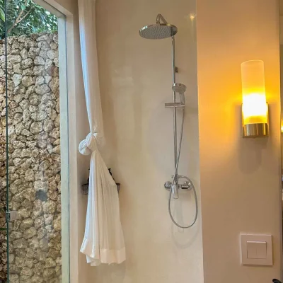 Indoor Shower 103 – Bajra_11zon Villa La Seminyak - Villa Gallery