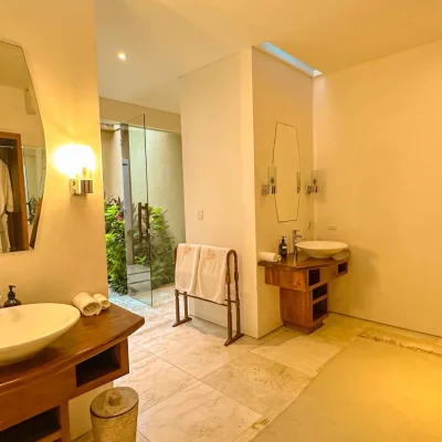 bathroom 106_11zon Villa La Seminyak - Villa Gallery