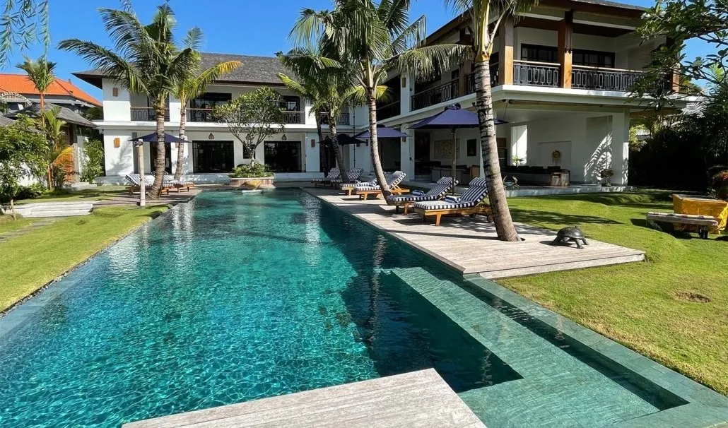 0 HERO IMAGE Villa Bogor Canggu - Main Villa