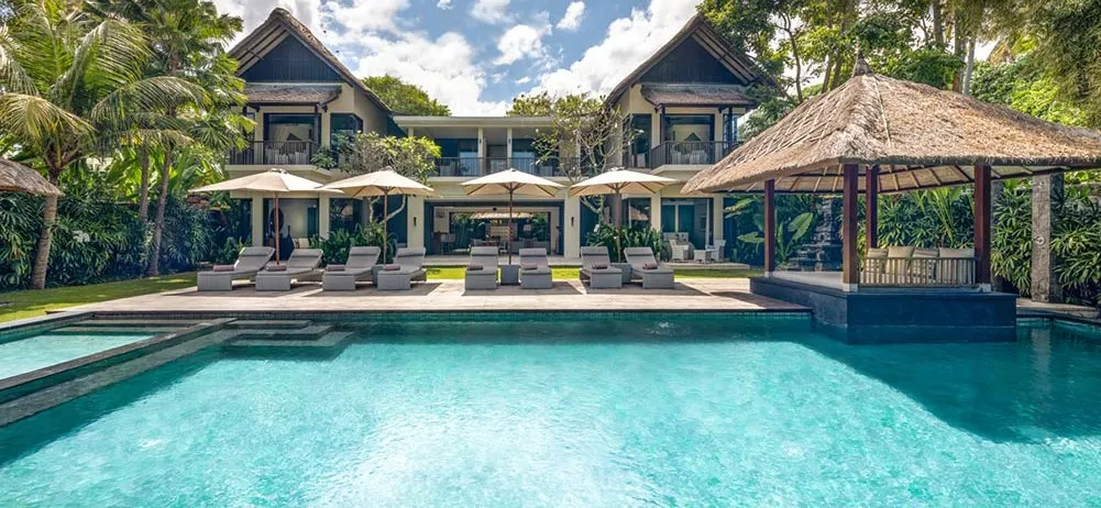 004 Seseh Beach Villa II – villa facade and pool copy bali villa
