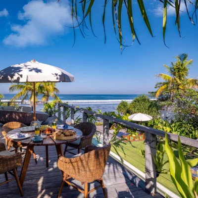 010 Noku Beach House – Hearty breakfast with seaview Villa Noku Beach House - Villa Gallery