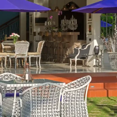 04-Sayang dAmour – Bar dining near the garden Villa Sayang D’amour - Villa Gallery