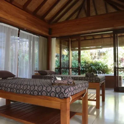 16. Dea Villas – Spa beds Villa Sati - Villa Gallery