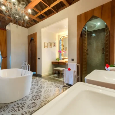 22-Sayang dAmour – Ensuite Elegance_28_11zon_8_11zon Villa Sayang D’amour - Villa Gallery
