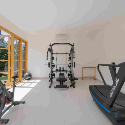 Amenara kiri_Gym_11zon Bali Villas