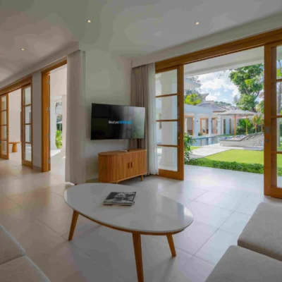 Amenara_Ground Floor TV Room with view of garden_11zon Bali Villas