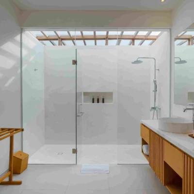 Amenara_Poolside bedroom ensuite bathroom_11zon Bali Villas bathroom