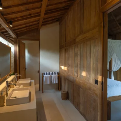 Bathroom_Bedroom 3.2 – Villa Almerya Villa Almerya Bingin - Villa Gallery