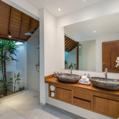 Bogor-Bed-F10-1-1030×687 Villa Bogor Canggu - Villa Gallery