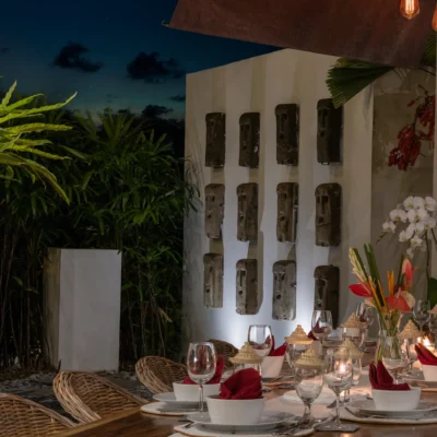 Dinning Table Iluh_23_11zon Villa Abaca Collection - Villa Gallery