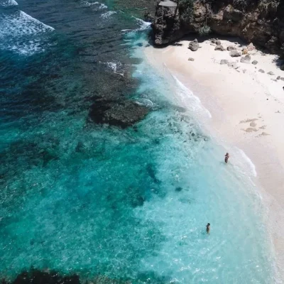 Villa Beach Tonic - Villa Gallery