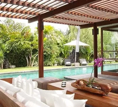 Villa-Sarasvati-Living-area-with-view-to-pool Villa Sarasvati - Villa Gallery