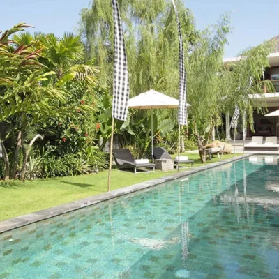 Villa-Sarasvati-Pool-and-sunbeds Villa Sarasvati - Villa Gallery