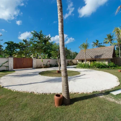 Voyage – Entrance gardens and staff quarters Villa Voyage - Villa Gallery