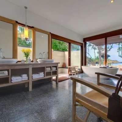 Voyage – Master suite’s bathroom Villa Voyage - Villa Gallery