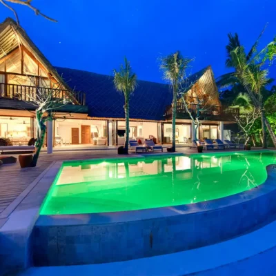 Voyage – Multicolored pool lights Villa Voyage - Villa Gallery