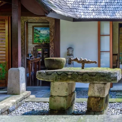 amaru_gallery_46_indonesian_antiques_collection Villa Amaru - Villa Gallery