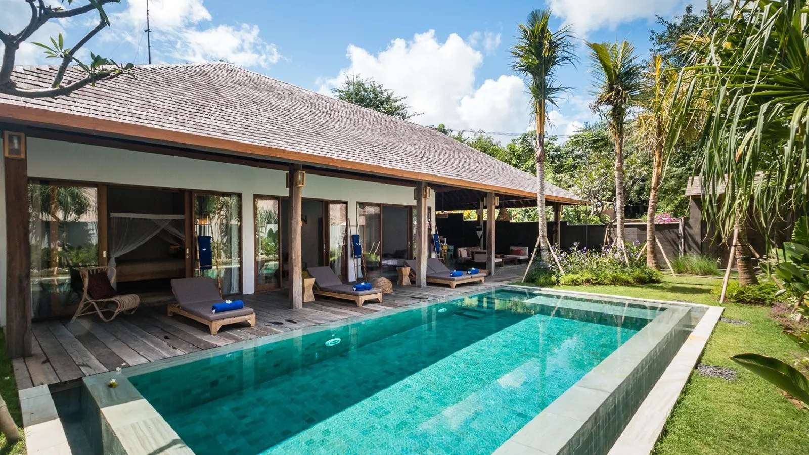 cabana-emile-08-cabana-emile-16×9-5742a4bdb2888 (1) Villa Cabana Emile - Main Villa