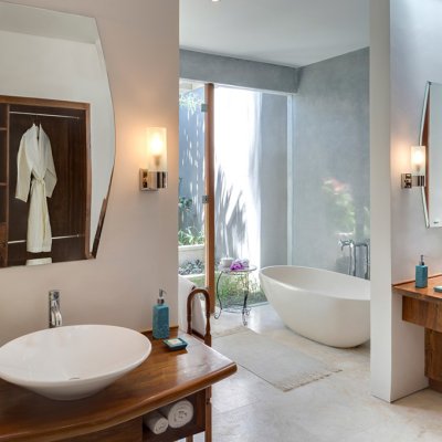 Bathroom. Villa La-Ta Seminyak - Villa Gallery