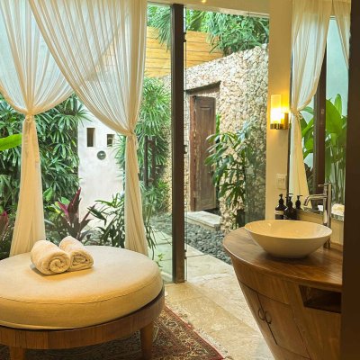 Bathroom area Iswara_11zon Villa La-Ta Seminyak - Villa Gallery
