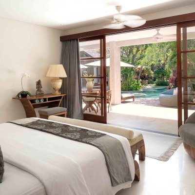 Bedroom overlooking the Pool_11zon Villa La-Ta Seminyak - Villa Gallery