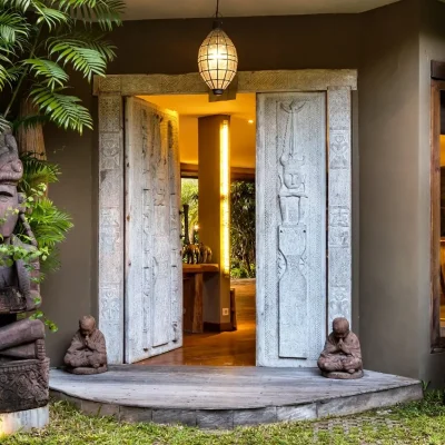 villa-yoga-yoga-entrance1 Villa Yoga - Villa Gallery