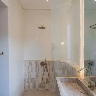 bathroom01b Villa Lil Jomo Bingin - Villa Gallery