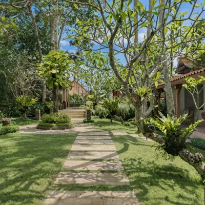rumah-melati-estate-garden1a Villa Rumah Melati - Villa Gallery